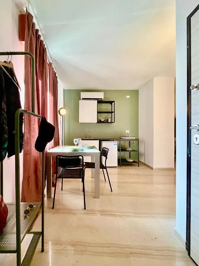 Corso Ventinove Daire Castellammare del Golfo 0*,