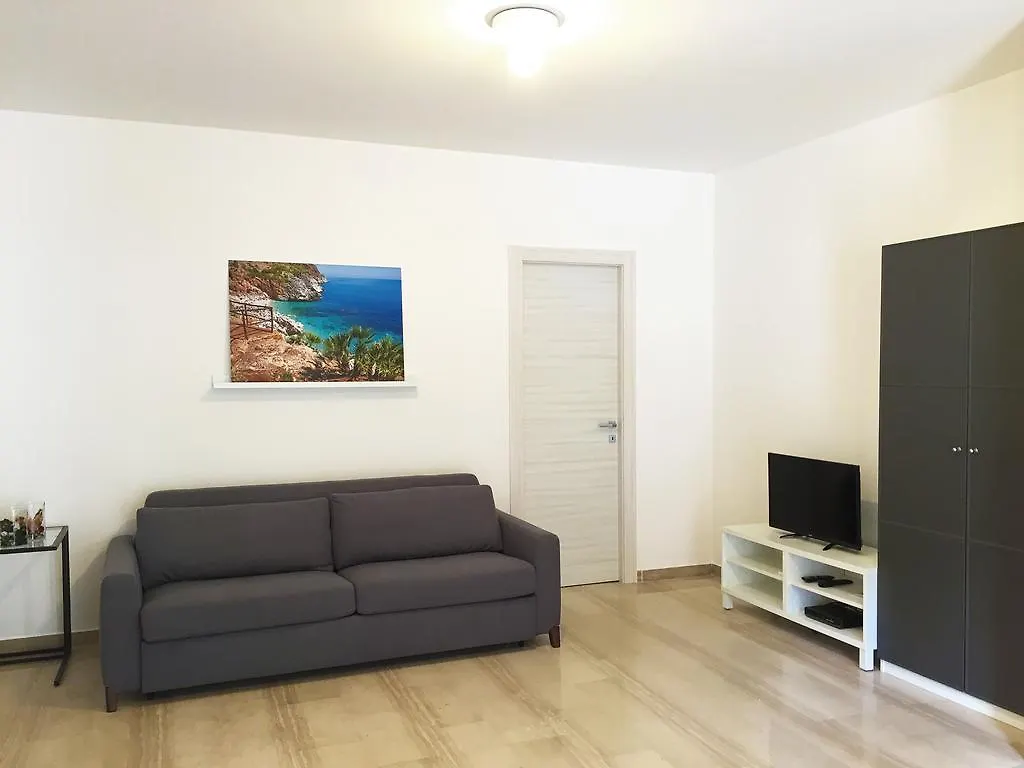 Corso Ventinove Daire Castellammare del Golfo 0*,